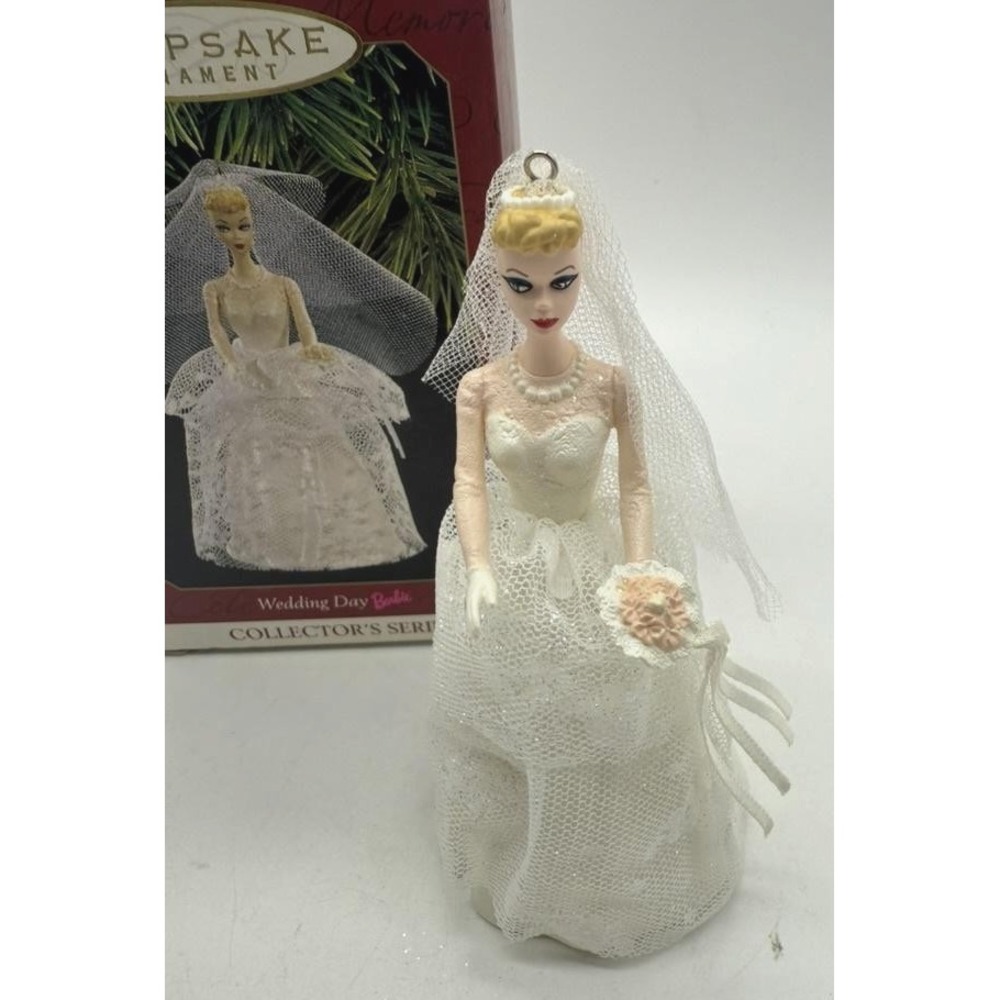 Vintage Hallmark Barbie Wedding Day Keepsake Ornament 1997 Boxed Collector - Picture 2 of 8
